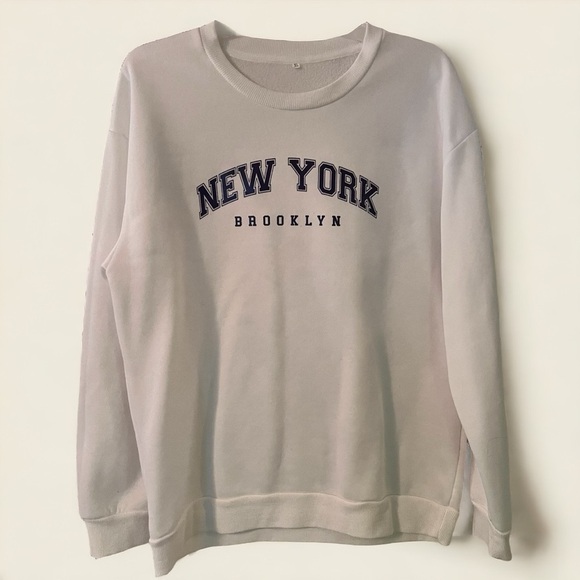 SHEIN Tops - SHEIN Women’s White “New York Brooklyn” Fleece Long Sleeve Pullover Sweatshirt